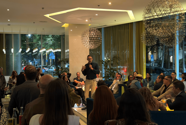 Networking estratégico: IA y relaciones humanas en empresas