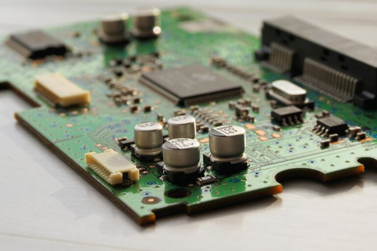 desarrollo de chips de IA y HPC impulsa semiconductores